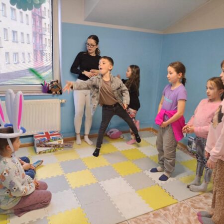 6b8b63c7-b132-42a4-9ea3-7b41a93103f4