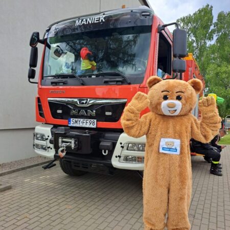 9b0eb750-0125-43c9-8216-6c7f0ce5c499